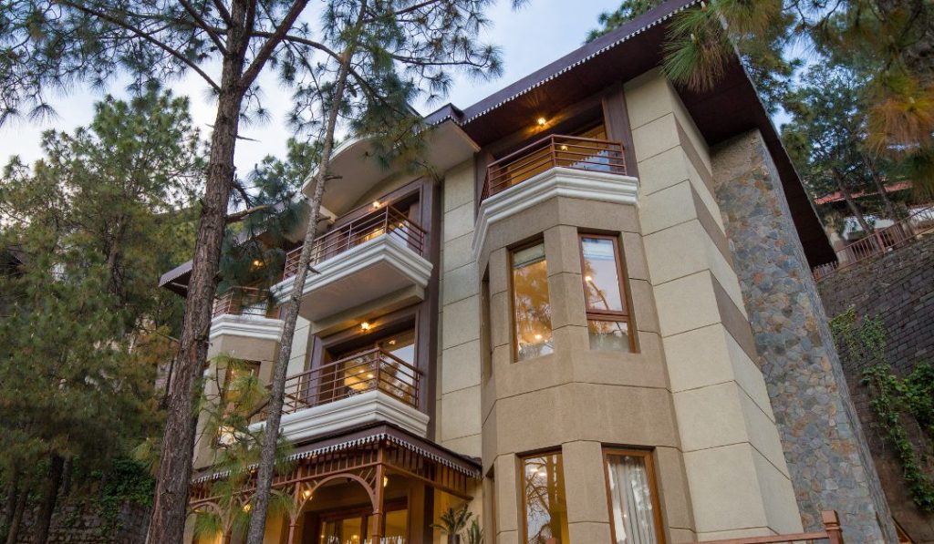 Luxurious Villas in Kasauli