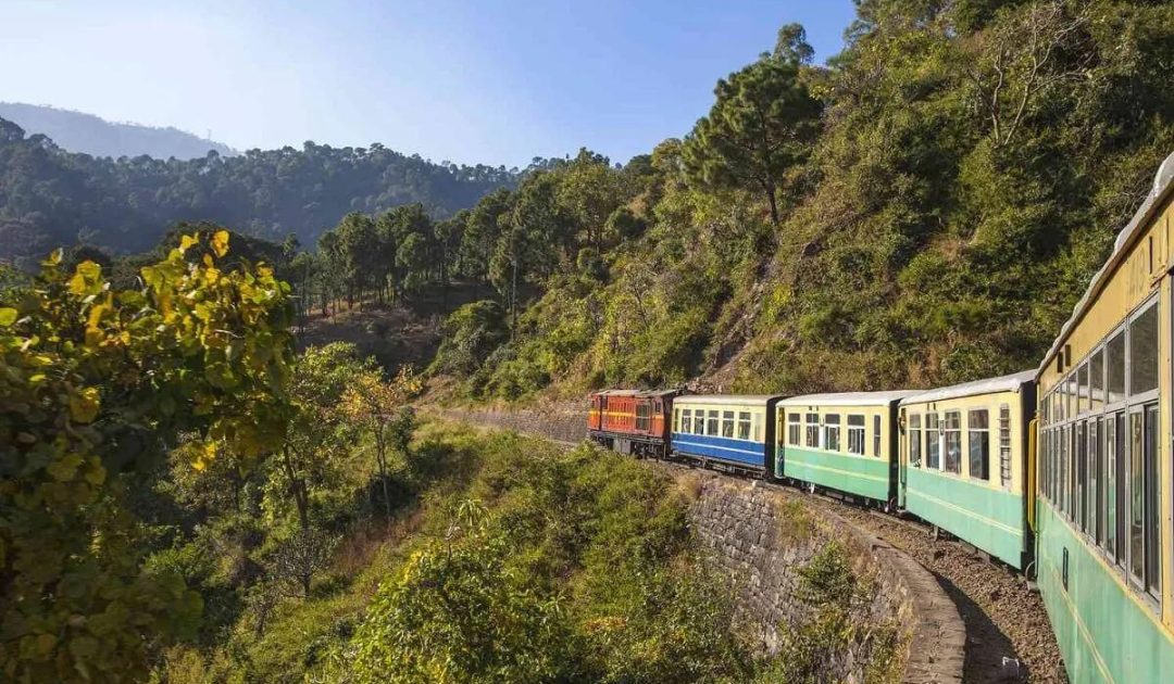 Explore Kasauli Hill Stations: Adventure & Serenity - ELIVAAS